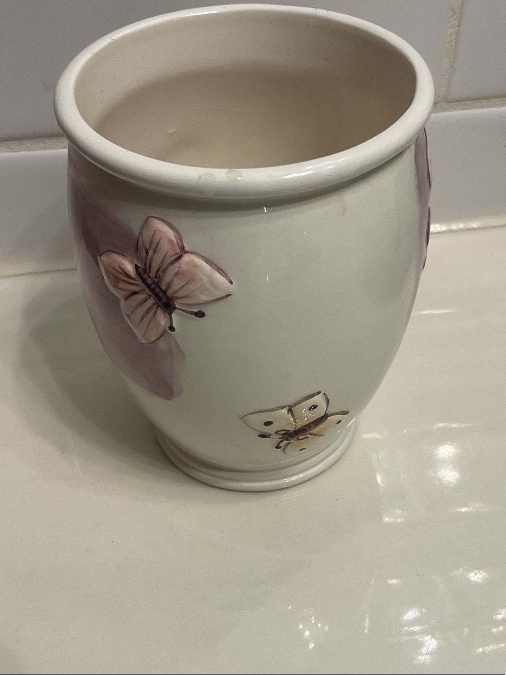 Ceramic Butterfly Decorative Vase - White and Pastel Green - Picture 3 of 4